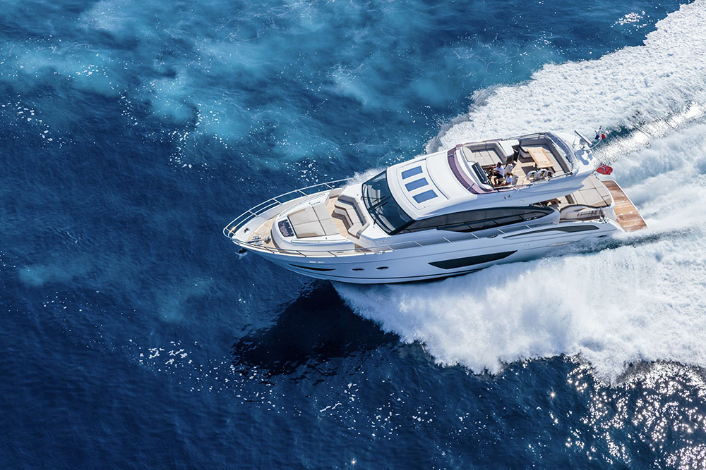 what a motorboat looks like